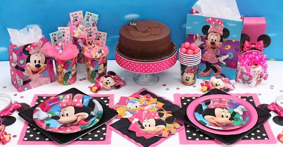 Minnie Mouse Birthday Party Invitations