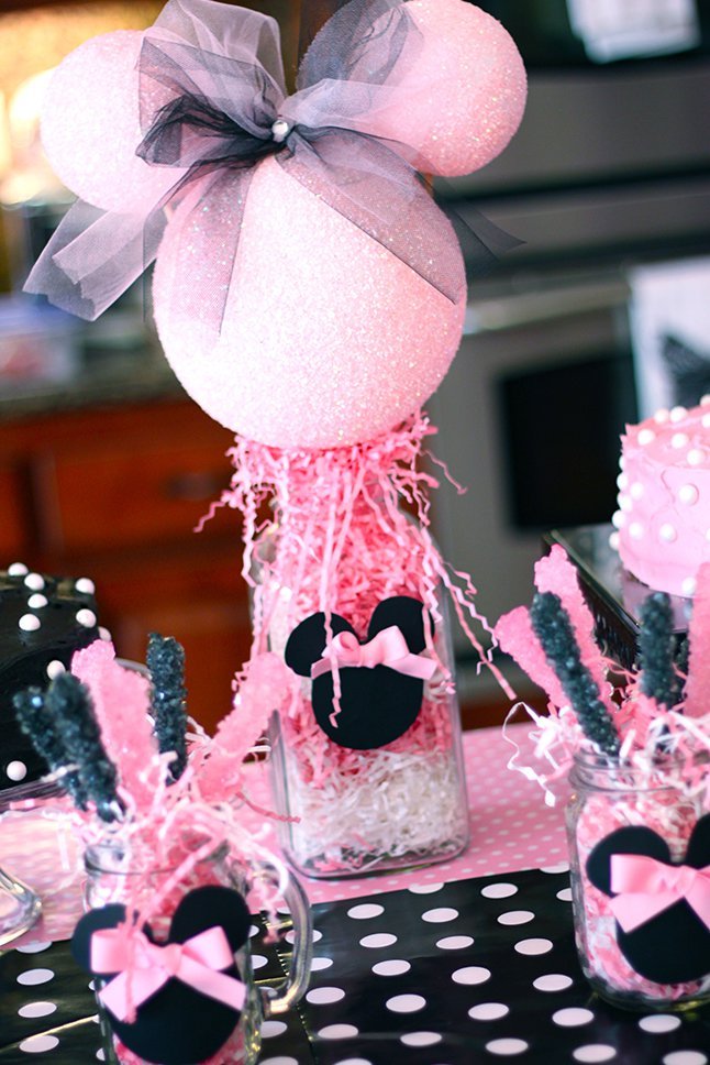 Minnie Mouse Centerpiece Ideas
