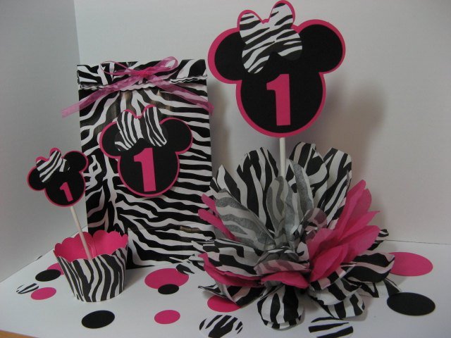 Minnie Mouse Table Decorations