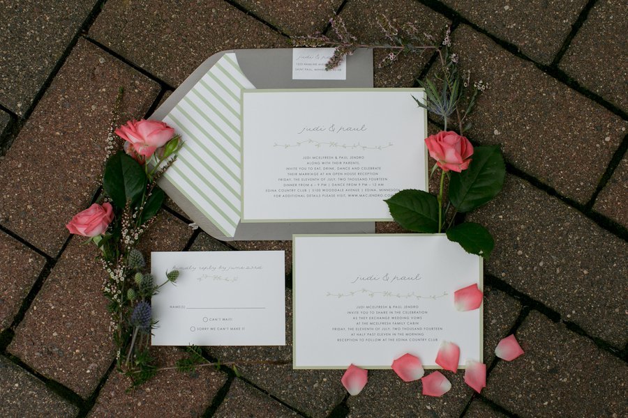 Country Chic Wedding Invitation Idea