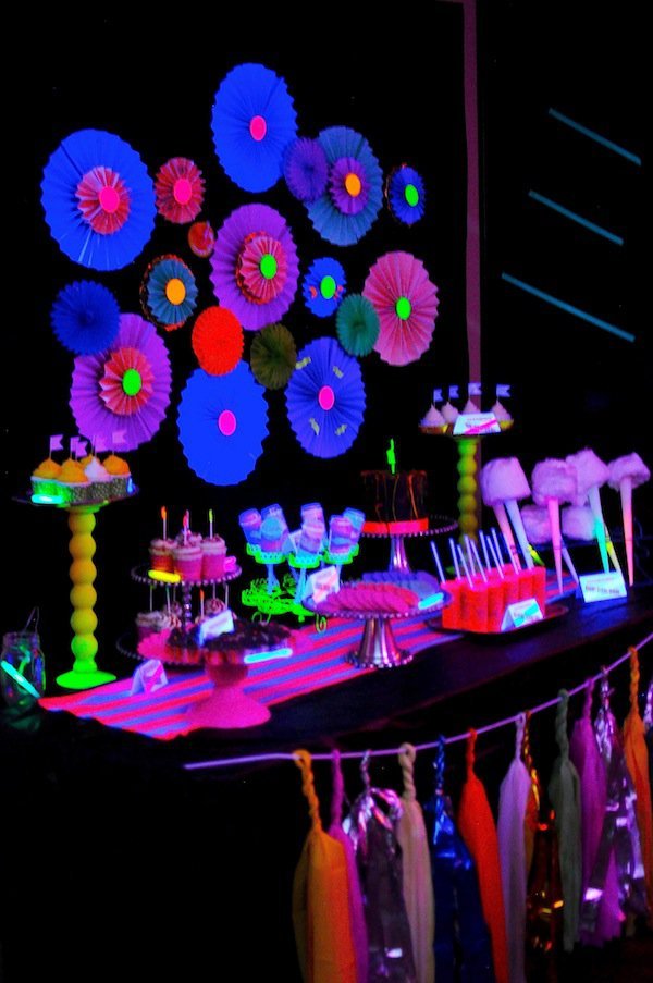 Glow Party Invitation Ideas